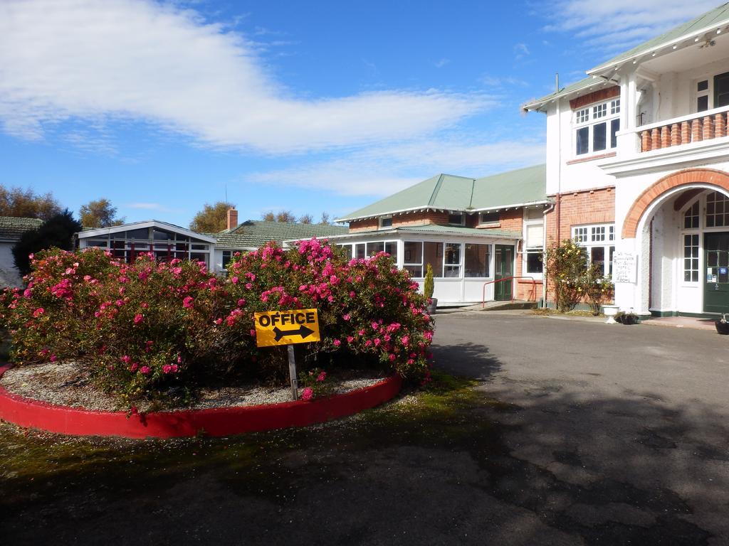 Thomas'S Catlins Lodge And Camp Ground Owaka Exterior foto